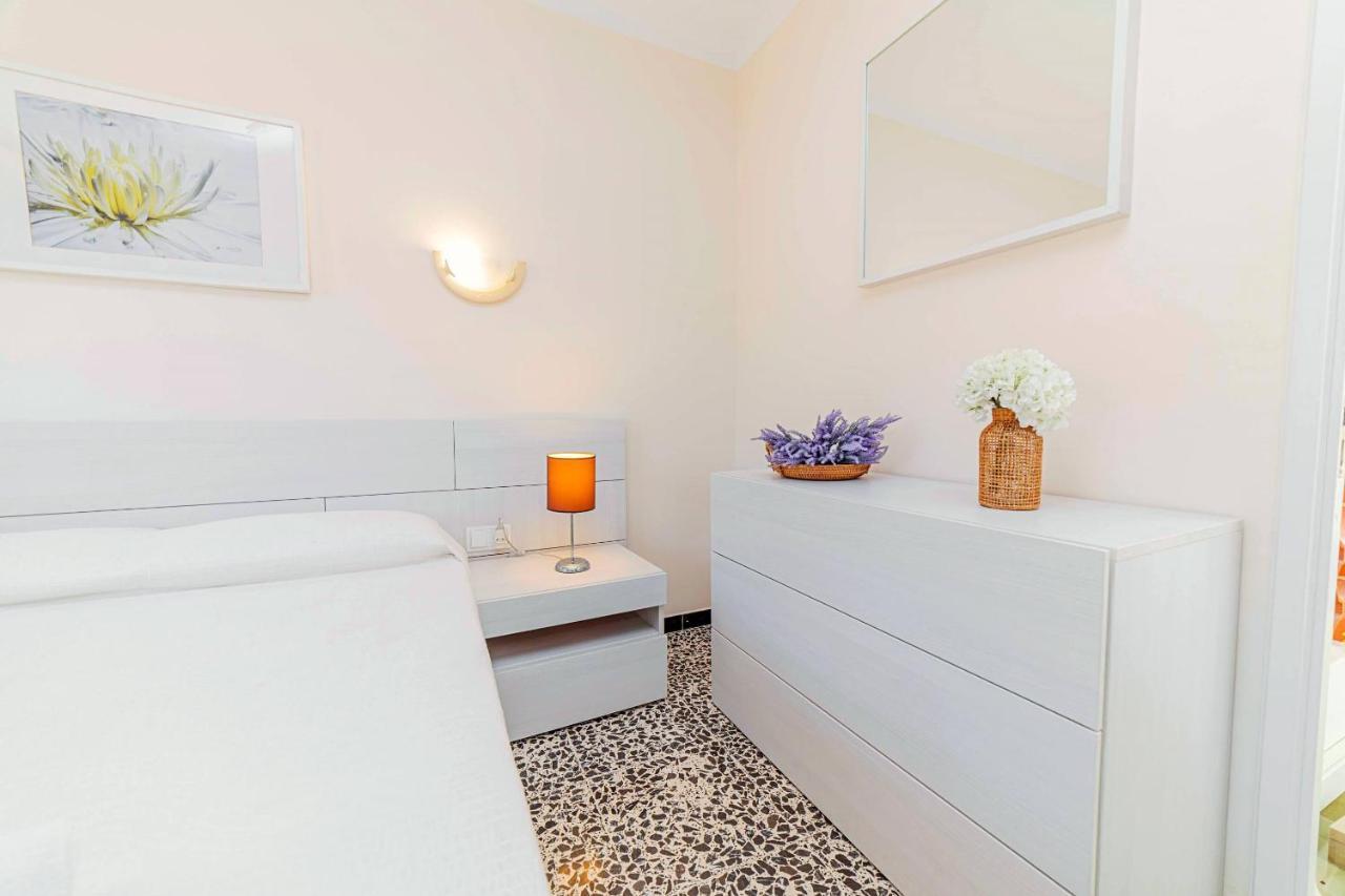 Seafront Apartment Voramar 31 By Sealand Villas Port de Pollenca Exterior photo